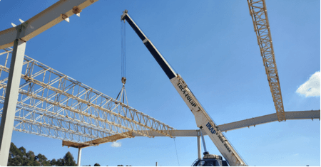 Guindaste 25 ton, Lança total de 32 m